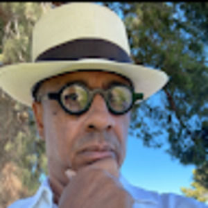 Meet your Posher, Derek